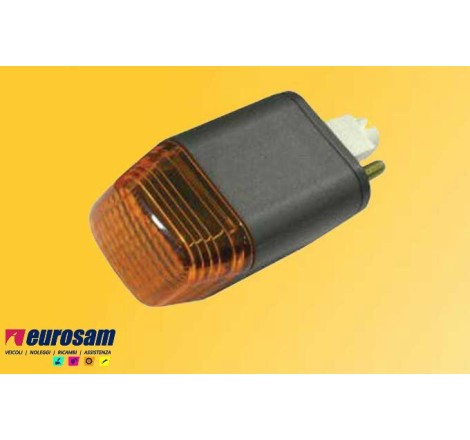 FANALINO FRECCIA DX/SX SU PARAFANGO IVECO EUROCARGO