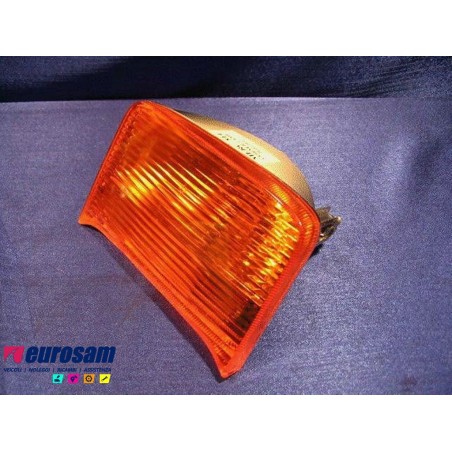 FANALINO FRECCIA SX MERCEDES AXOR