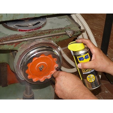 grasso siliconico spray wd-40 400ml