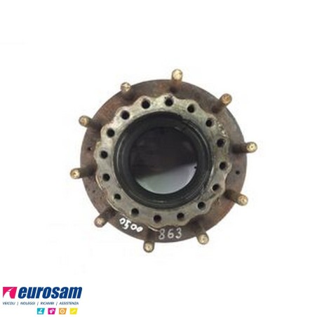 Mozzo ruota posteriore nudo Iveco Eurotech Eurostar con colonnette