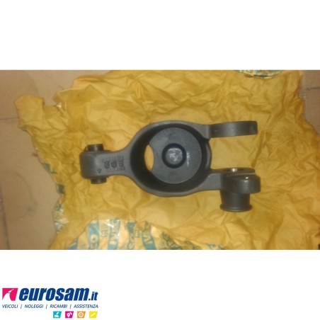Supporto dx alloggio molla ribaltamento cabina Iveco Eurocargo