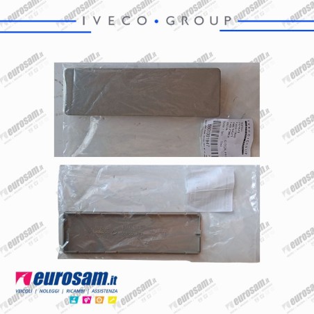 Tappo chiusura porta radio cb Iveco Eurocargo Tector Stralis Originale Iveco - Cod. 5801391947