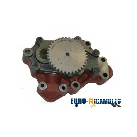 pompa olio motore originale  iveco - 8220.02/12/22/32 - 180.24/470. 20 - anteriore