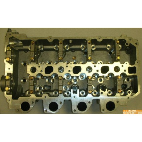 testata cilindri mitsubishi motore : 4d56