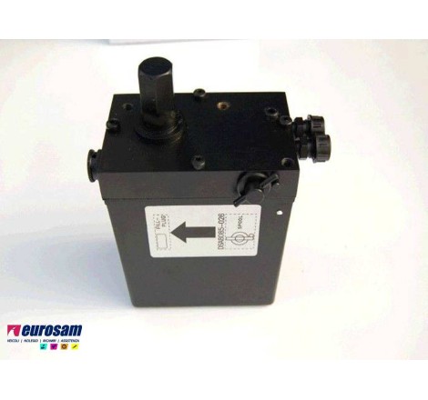 POMPA SOLLEVAMENTO CABINA VOLVO FM 7,FM 10,FM 12