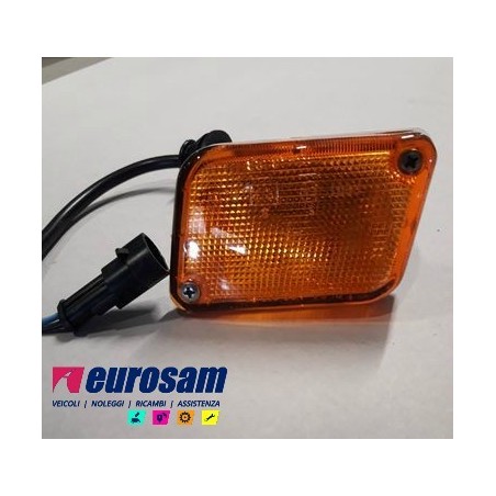 FANALINO FRECCIA SX SU PEDANA IVECO EUROTECH EUROCARGO EUROTRAKKER 93-